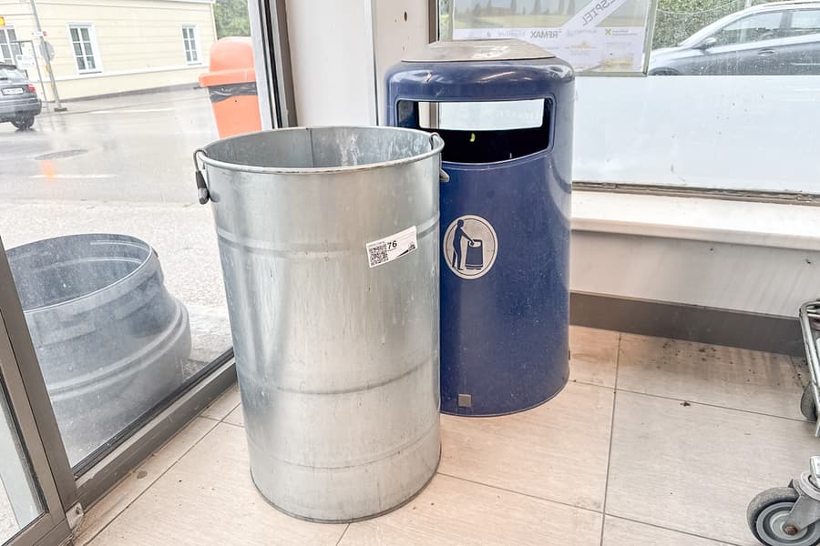 2 Abfalleimer